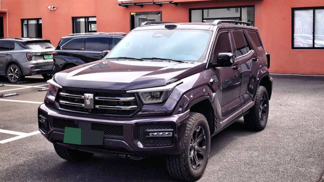 TANK 2026 400 Hi4-Z Smart Edition