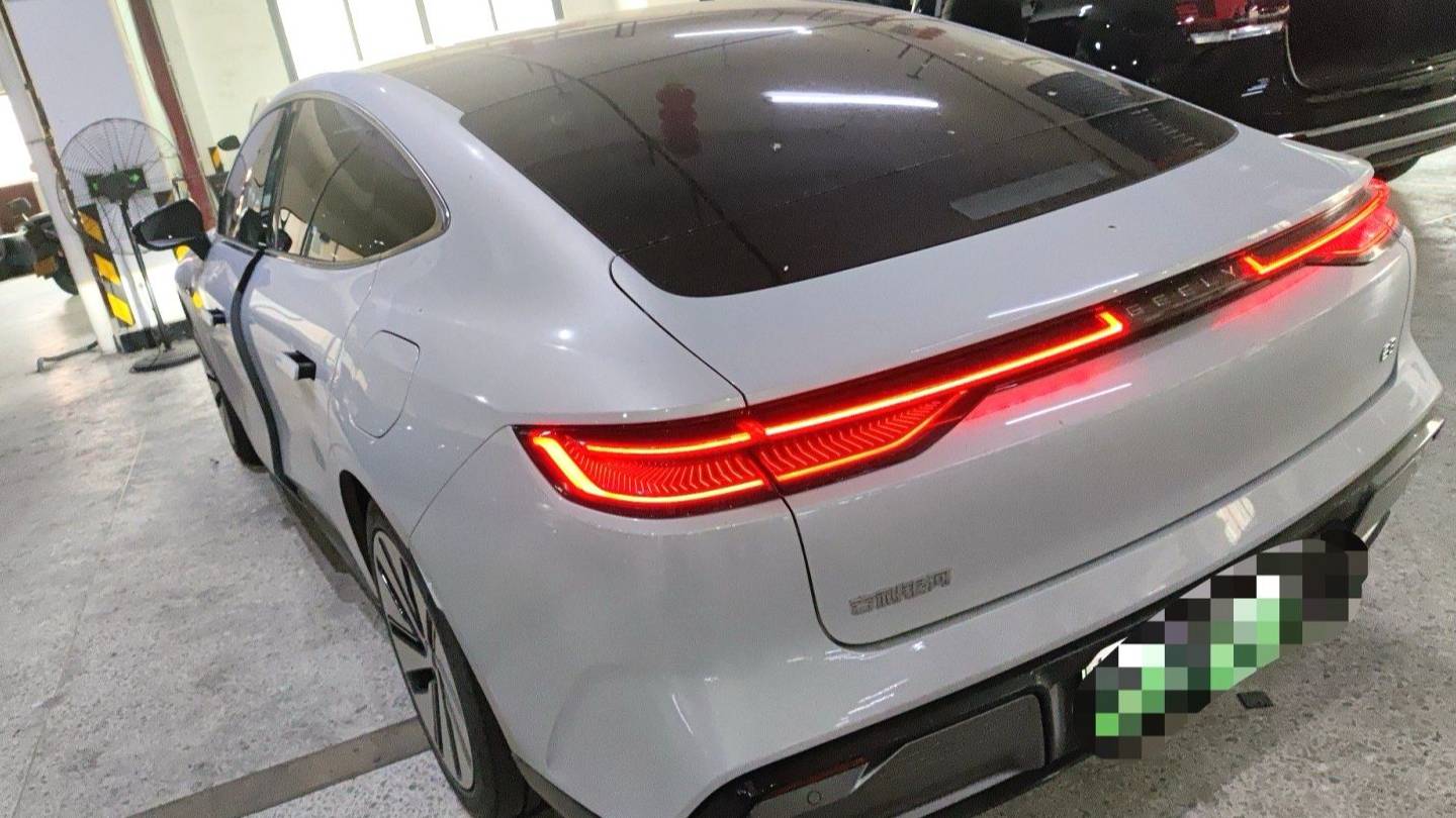 GALAXY 2024 E8 665km Rear Drive Starship Long Voyage Edition