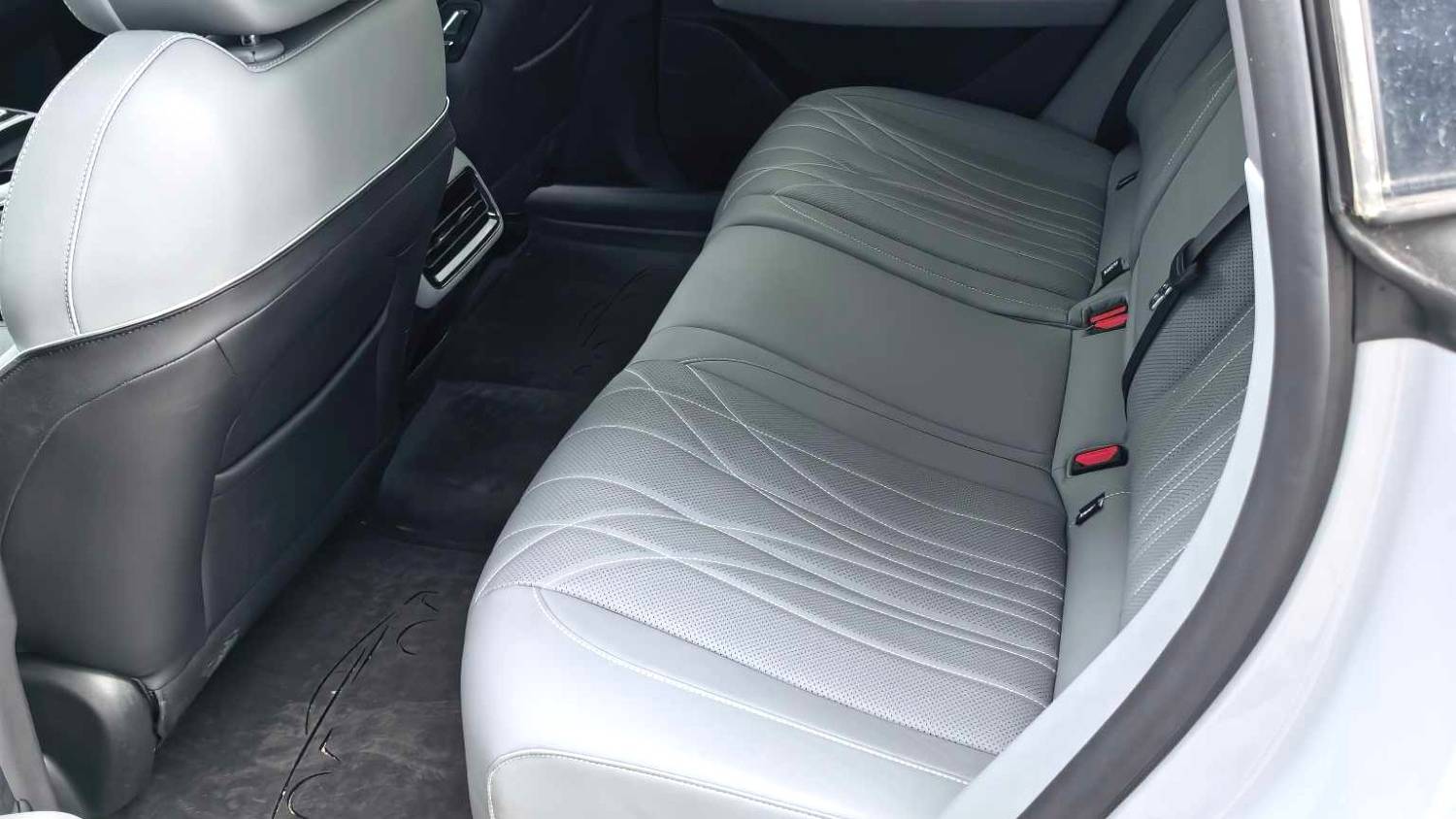 GALAXY 2025 E8 700km long-distance intelligent driving version