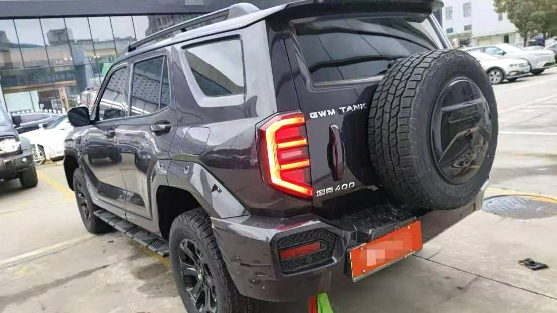 TANK 2026 400 Hi4-Z Smart Edition