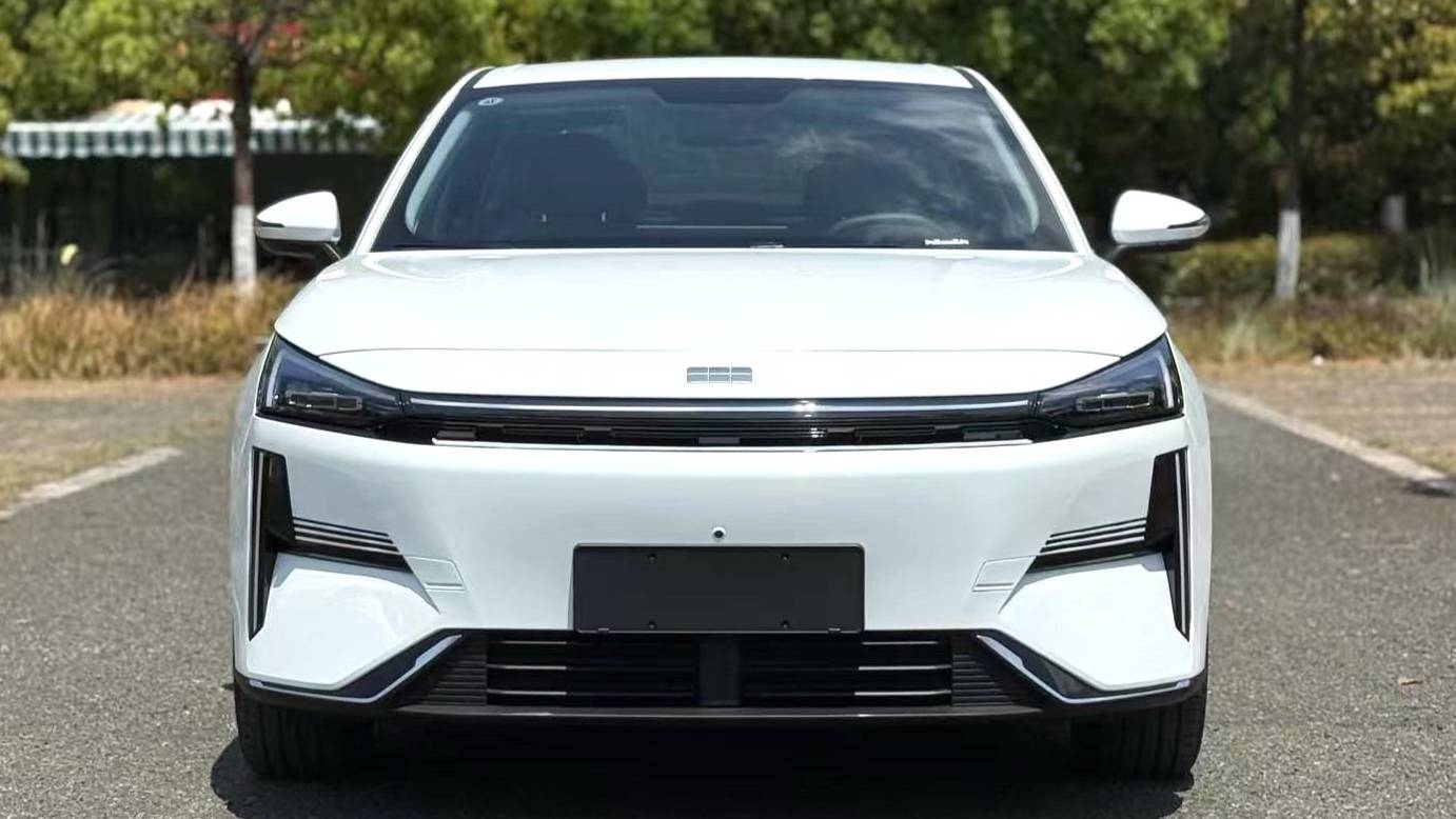 GALAXY 2025 L6 EM-i 60km Sailing Edition