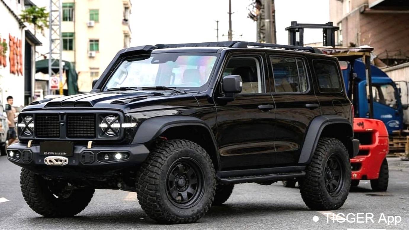 TANK 2023 300 2.0T Iron Cavalry 02