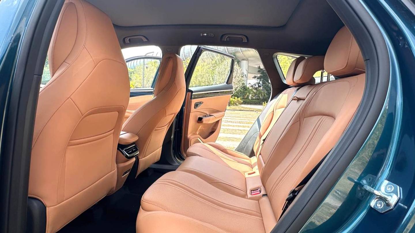 GALAXY 2025 L7 EM-i 115km Exploration+Edition