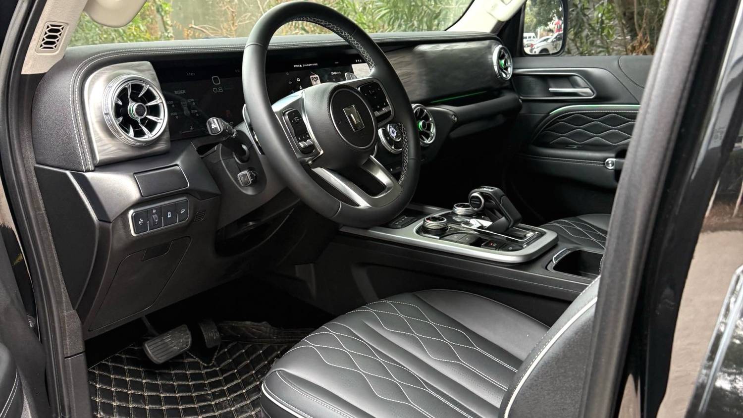 TANK 2024 300 2.0T Challenger