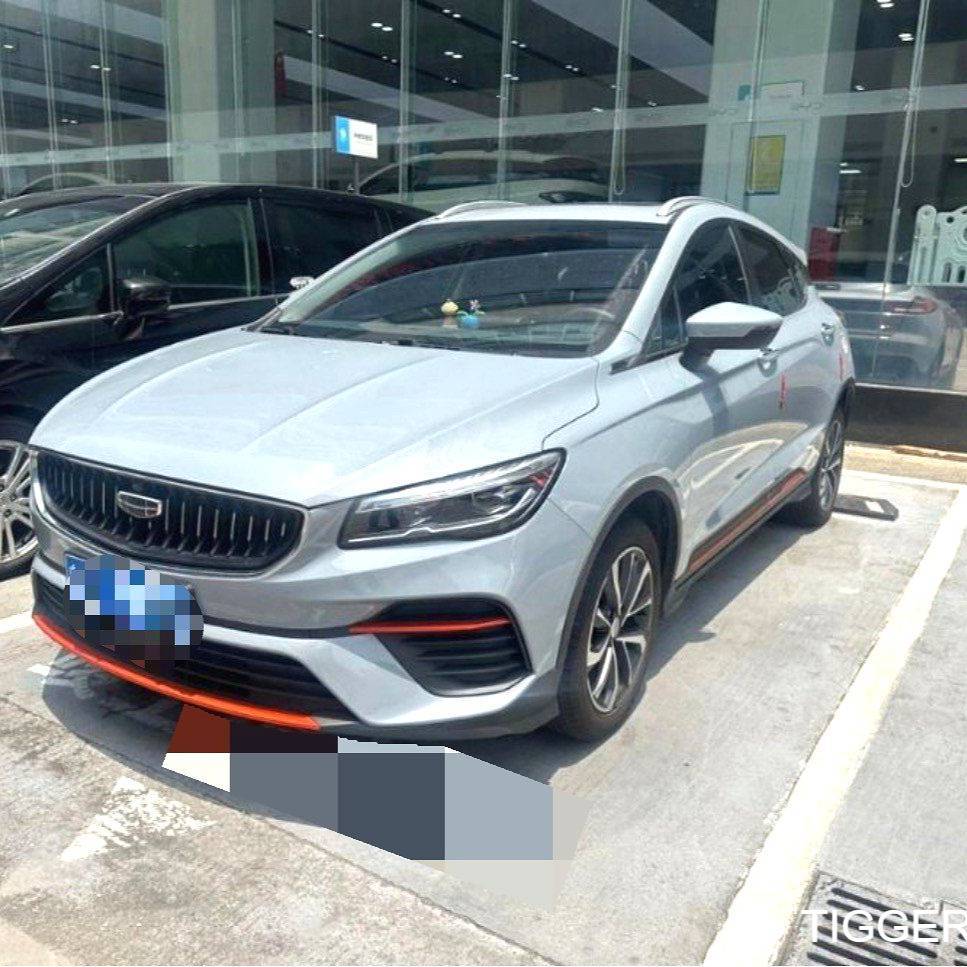 Geely 2022 EMGRAND S 1.4T CVT Crossover Player Edition Подержанный автомобиль