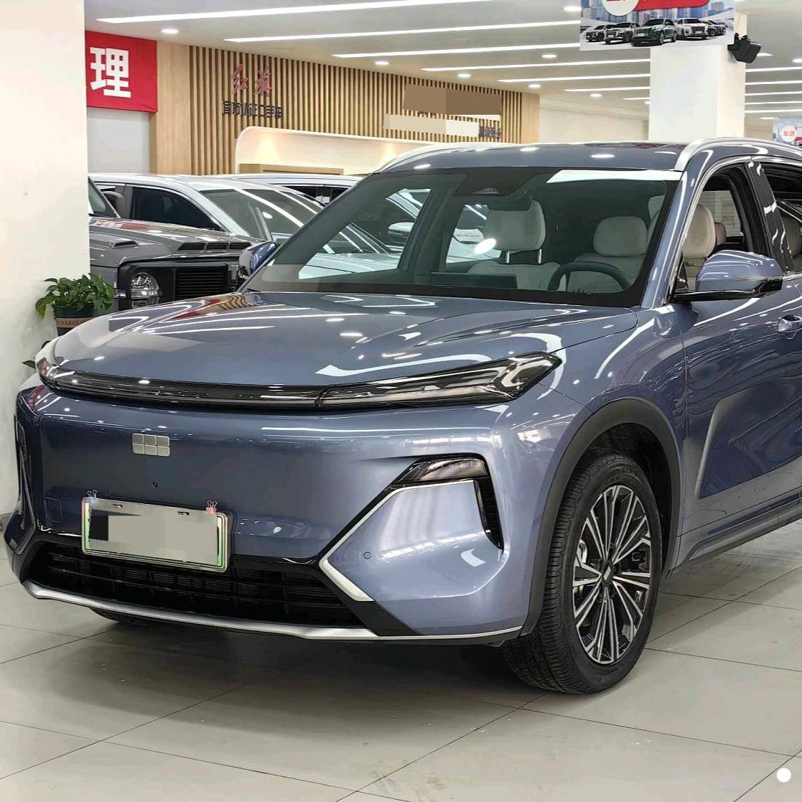 GALAXY 2025 Starray EM-i 120km Navigation Edition Подержанный автомобиль