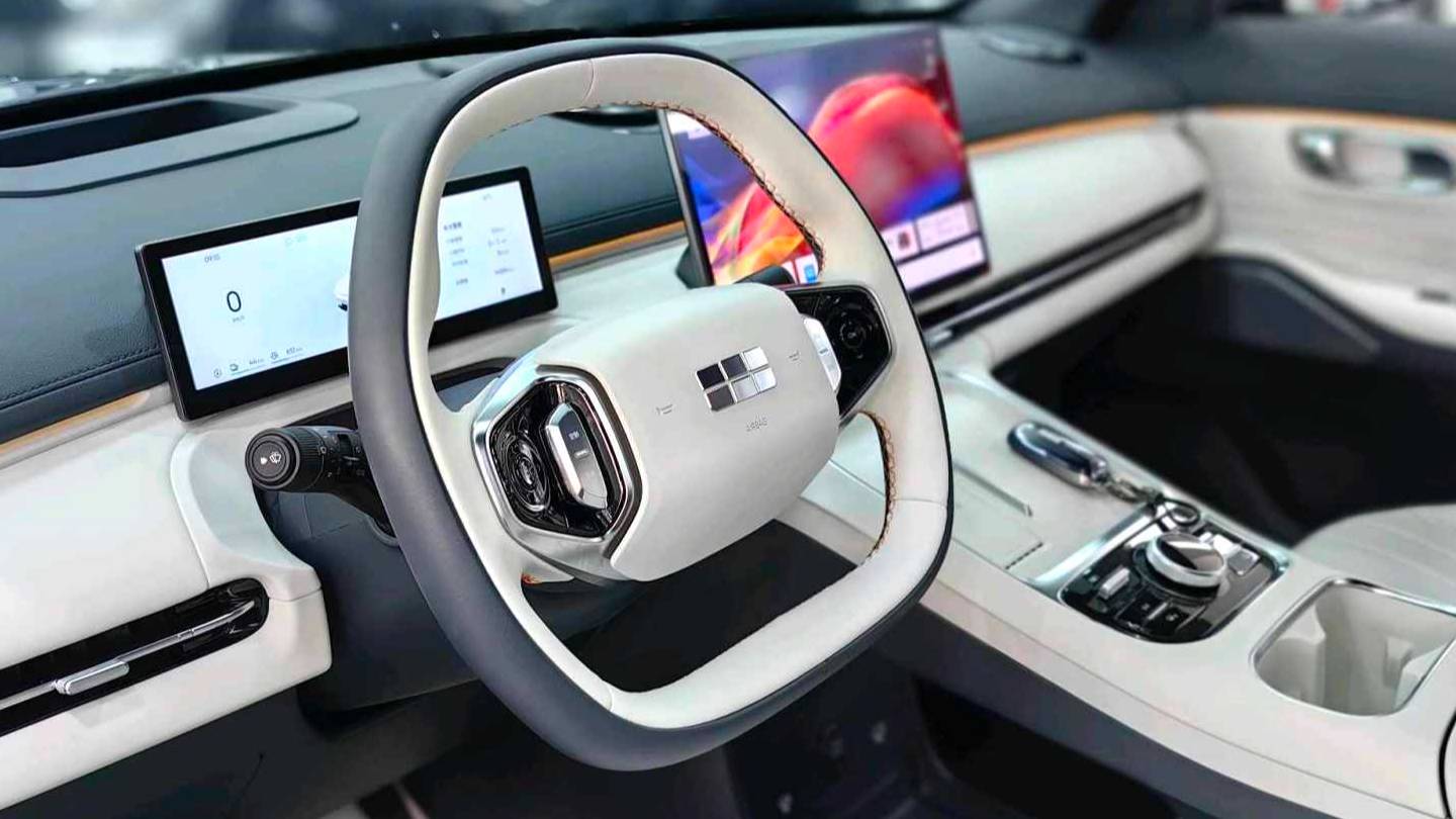 GALAXY 2025 Starray EM-i 120km Navigation Edition