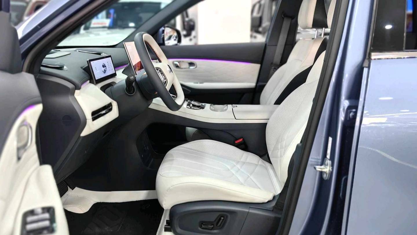 GALAXY 2025 Starray EM-i 120km Navigation Edition