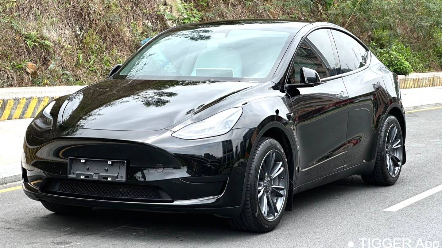 TESLA 2022 Model Y Upgraded rear wheel drive version