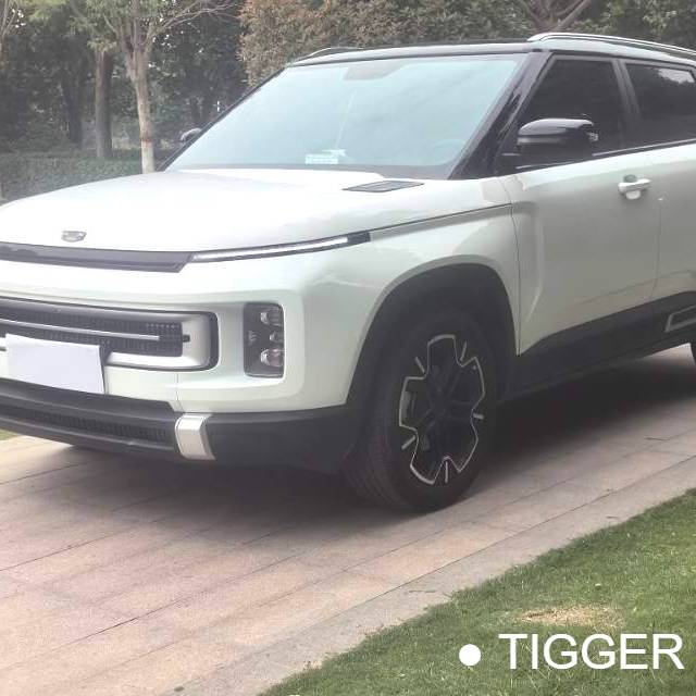 Geely 2024 ICON Linglong 1.5TD Qingcheng Edition Подержанный автомобиль