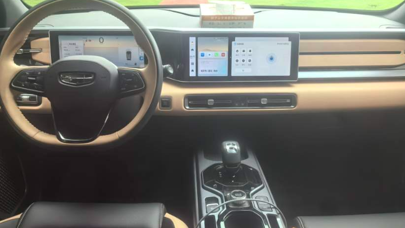 Geely 2024 ICON Linglong 1.5TD Qingcheng Edition