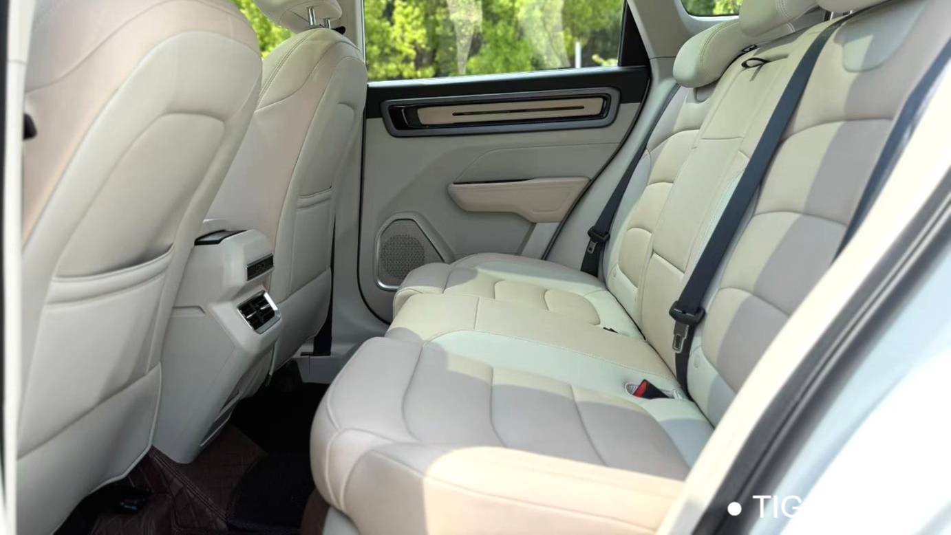 Geely 2023 ICON 1.5TD Chocolate Ultimate Edition