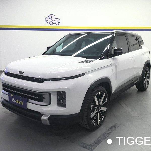 Geely 2023 ICON 1.5TD Chocolate Clever Edition Подержанный автомобиль