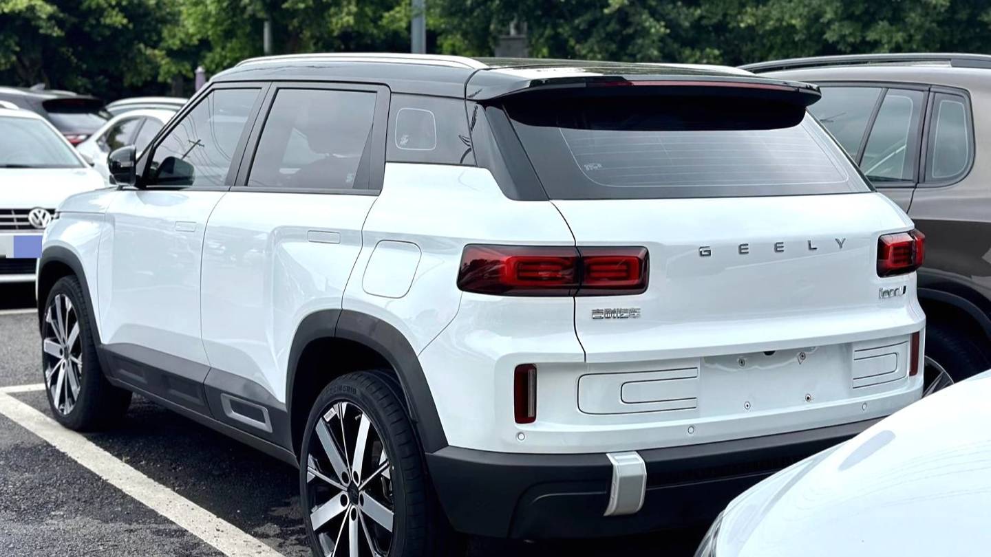 Geely 2024 ICON Linglong 1.5TD Ruyi Edition