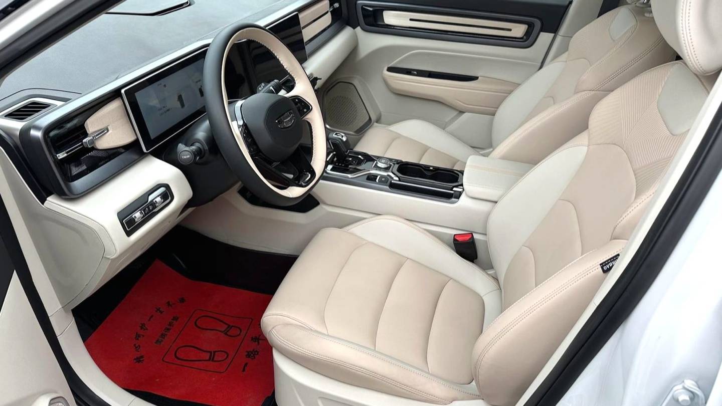 Geely 2024 ICON Linglong 1.5TD Ruyi Edition