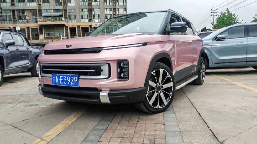 Geely 2023 ICON 1.5TD Chocolate Clever Edition