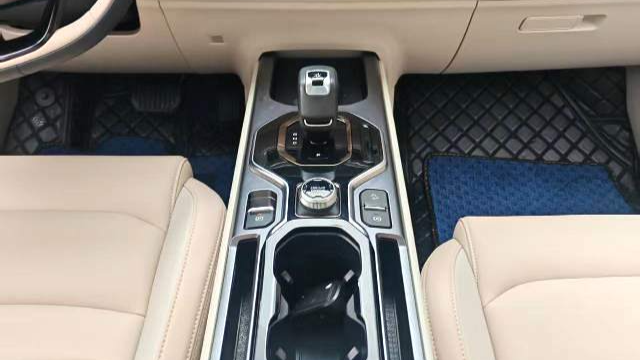 Geely 2023 ICON 1.5TD Chocolate Clever Edition