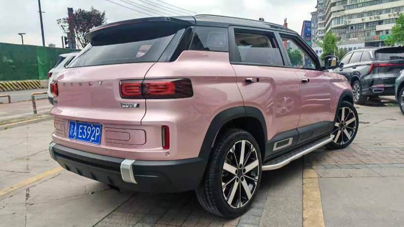 Geely 2023 ICON 1.5TD Chocolate Clever Edition