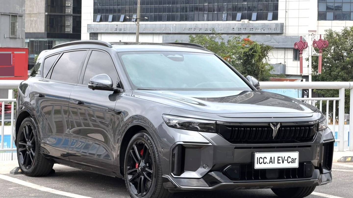 VOYAH 2025 FREE 318 259km four-wheel drive exploration version