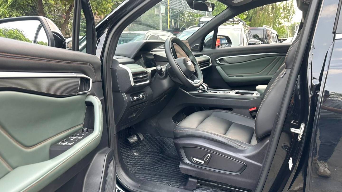 Geely 2023 Okavango 2.0T DCT Luxury Model