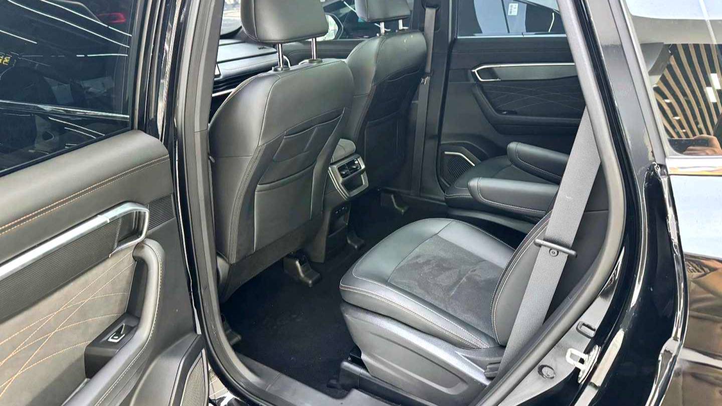 Geely 2025 Okavango 2.0T DCT Premium Edition