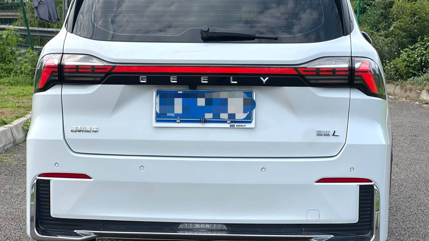 Geely 2024 Okavango 2.0T DCT flagship model