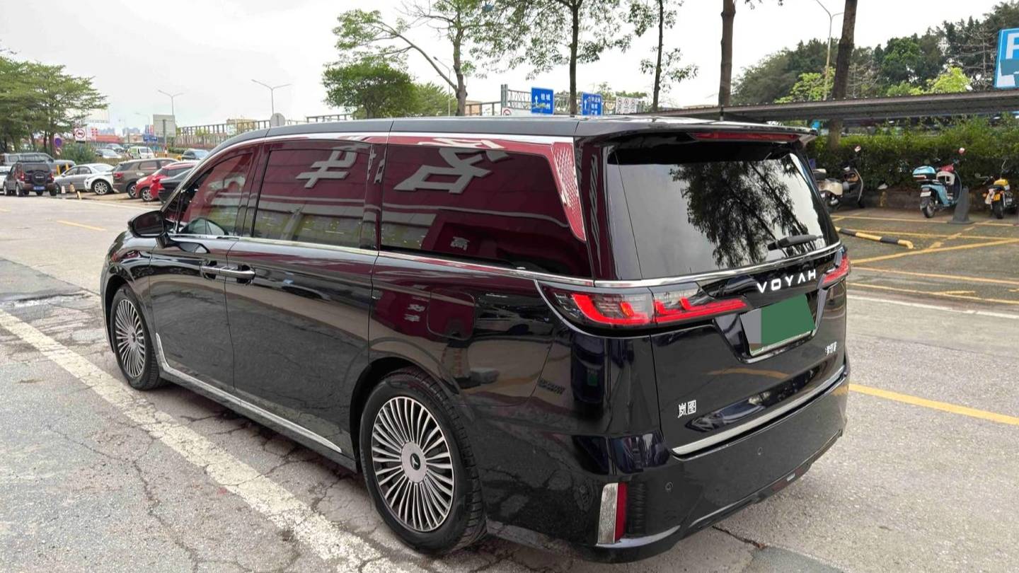 VOYAH 2025 DREAM EV four-wheel drive flagship Kunpeng version