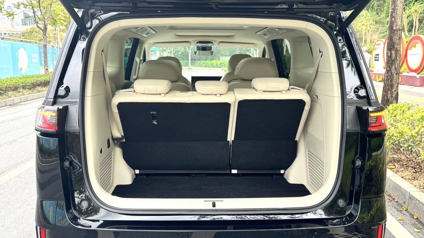 VOYAH 2025 DREAM EV four-wheel drive excellent Qiankun version