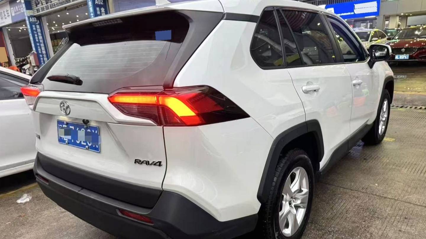 Toyota 2024 RAV4 2.0L CVT two wheel drive urban version