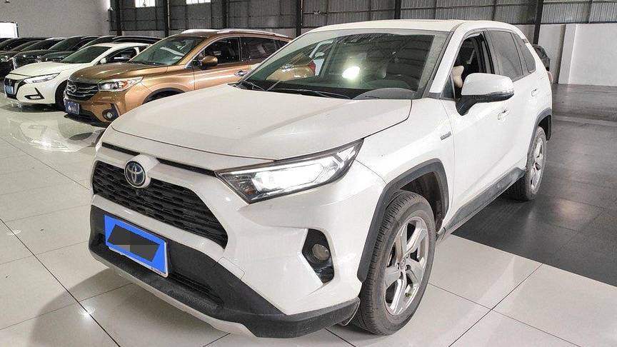 Toyota 2022 RAV4 Dual engine 2.5L E-CVT two wheel drive elite version
