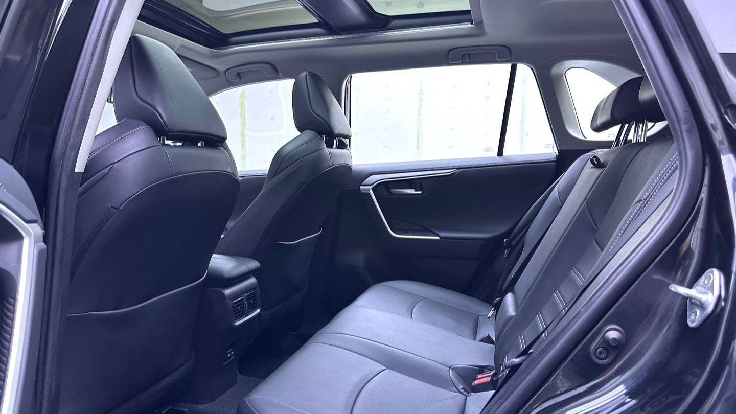 Toyota 2023 WILDLANDER 2.0L CVT 2WD Luxury PLUS Edition