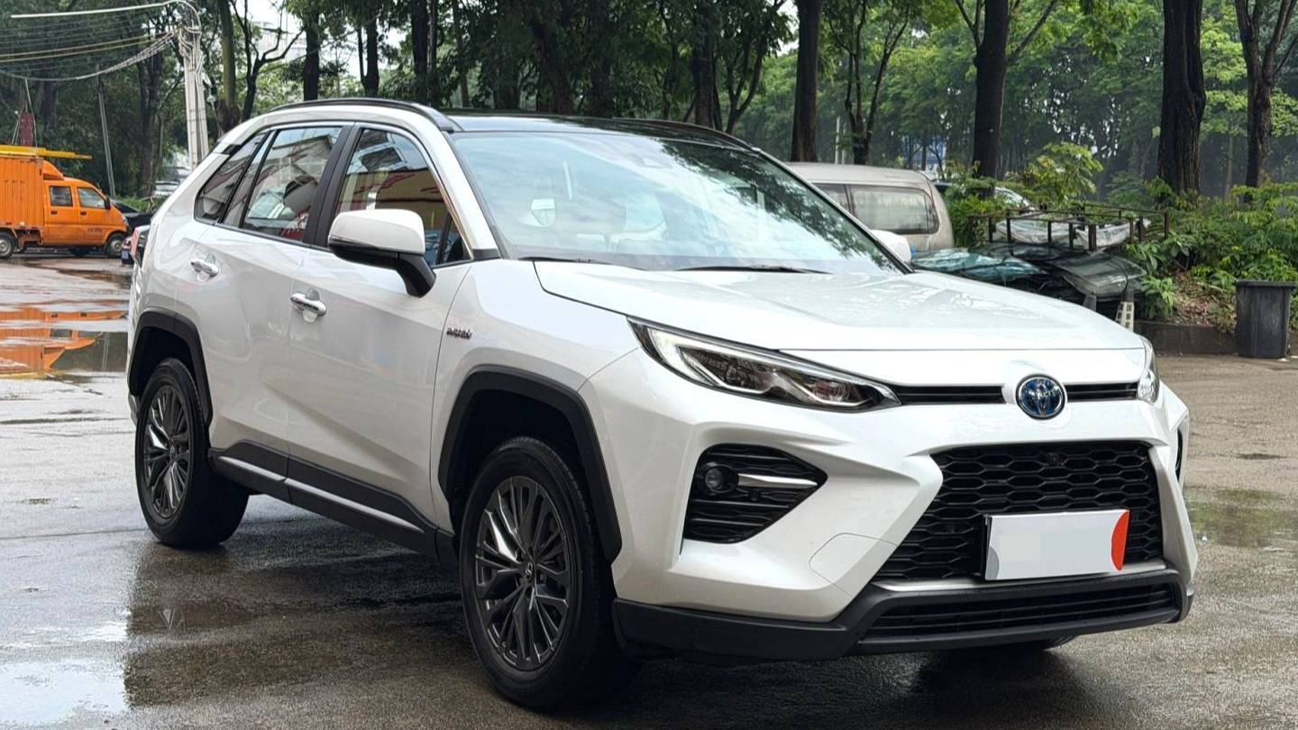 Toyota 2023 WILDLANDER Dual engine 2.5L E-CVT 4WD Prestige Edition