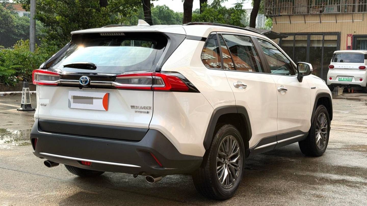 Toyota 2023 WILDLANDER Dual engine 2.5L E-CVT 4WD Prestige Edition