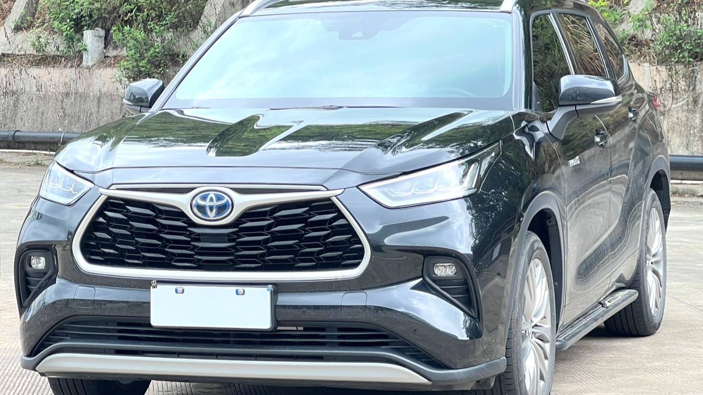 Toyota 2023 Highlander‌ 2.5L Intelligent Hybrid Dual Engine 4WD Premium Edition 7
