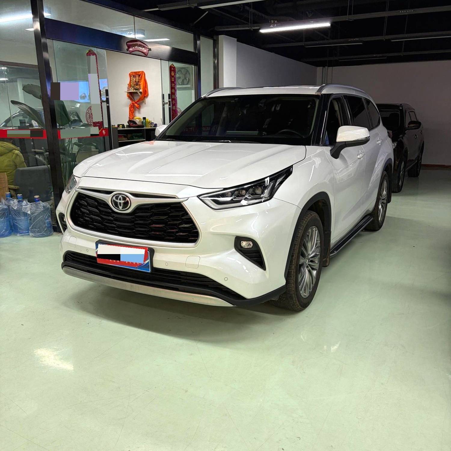 Toyota 2022 Highlander‌ 2.0T 4WD Prestige Edition 7-seater سيارة مستعملة