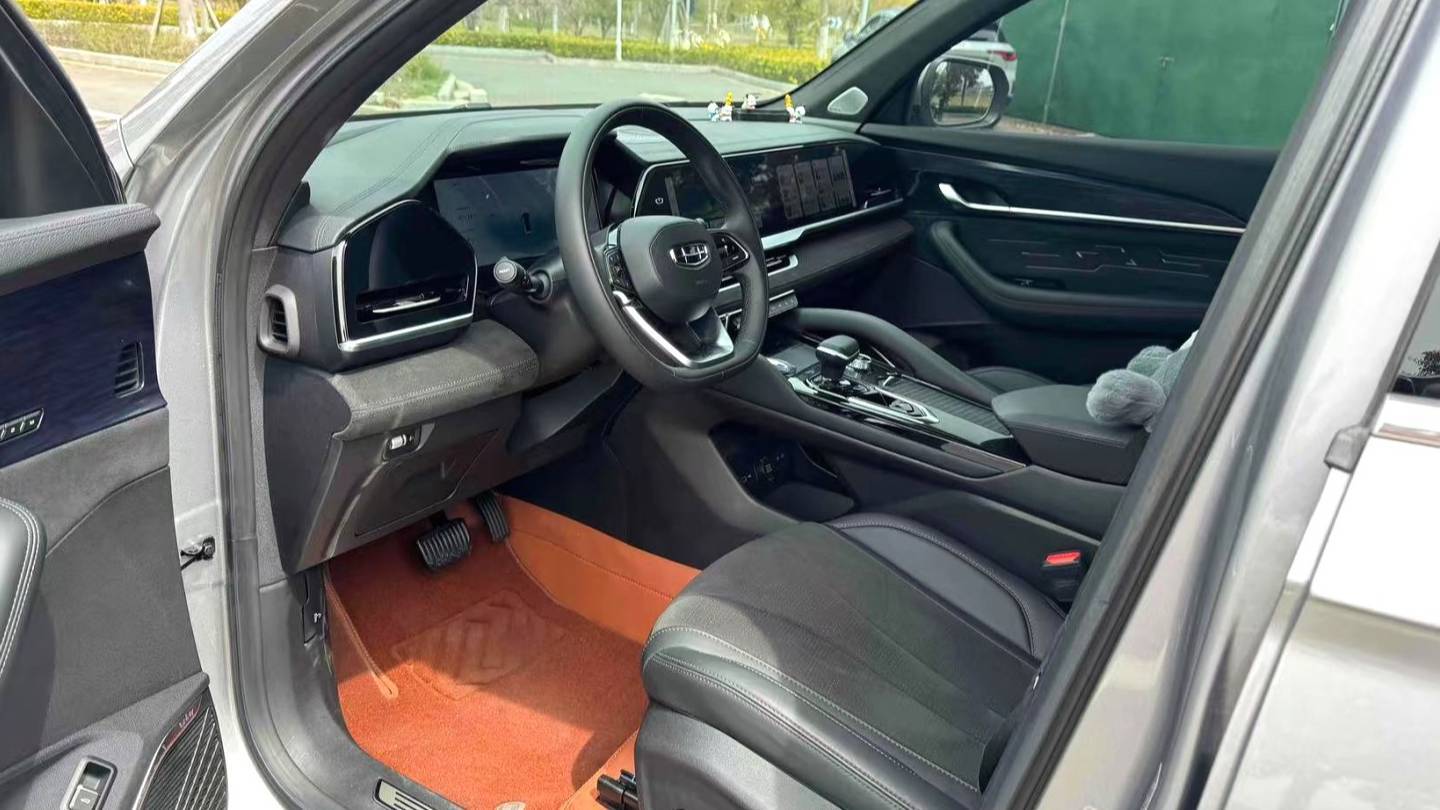 Geely 2024 Monjaro 2.0TD High Power Automatic Two Wheel Drive Skyrim Edition