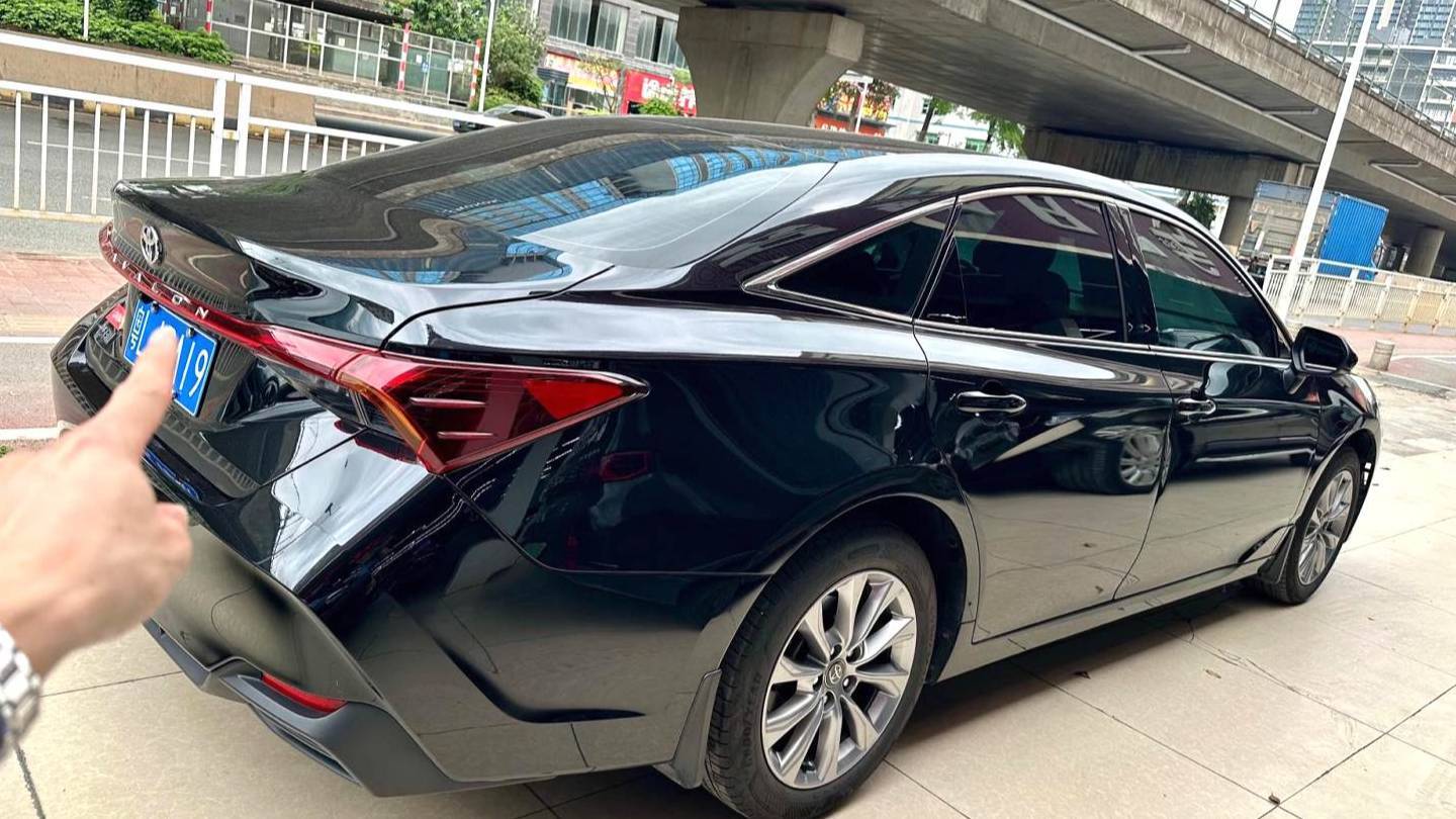 Toyota 2024 Avalon 2.0L Premium Edition