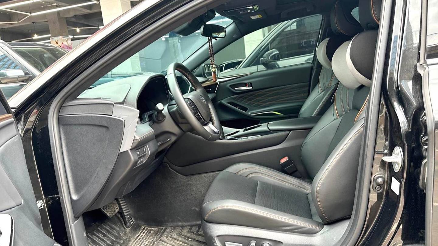 Toyota 2024 Avalon 2.0L Premium Edition