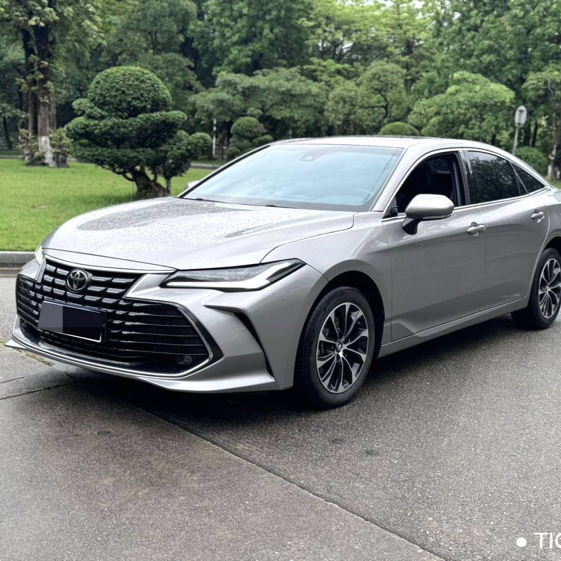 Toyota 2023 Avalon 2.0L Premium Edition سيارة مستعملة