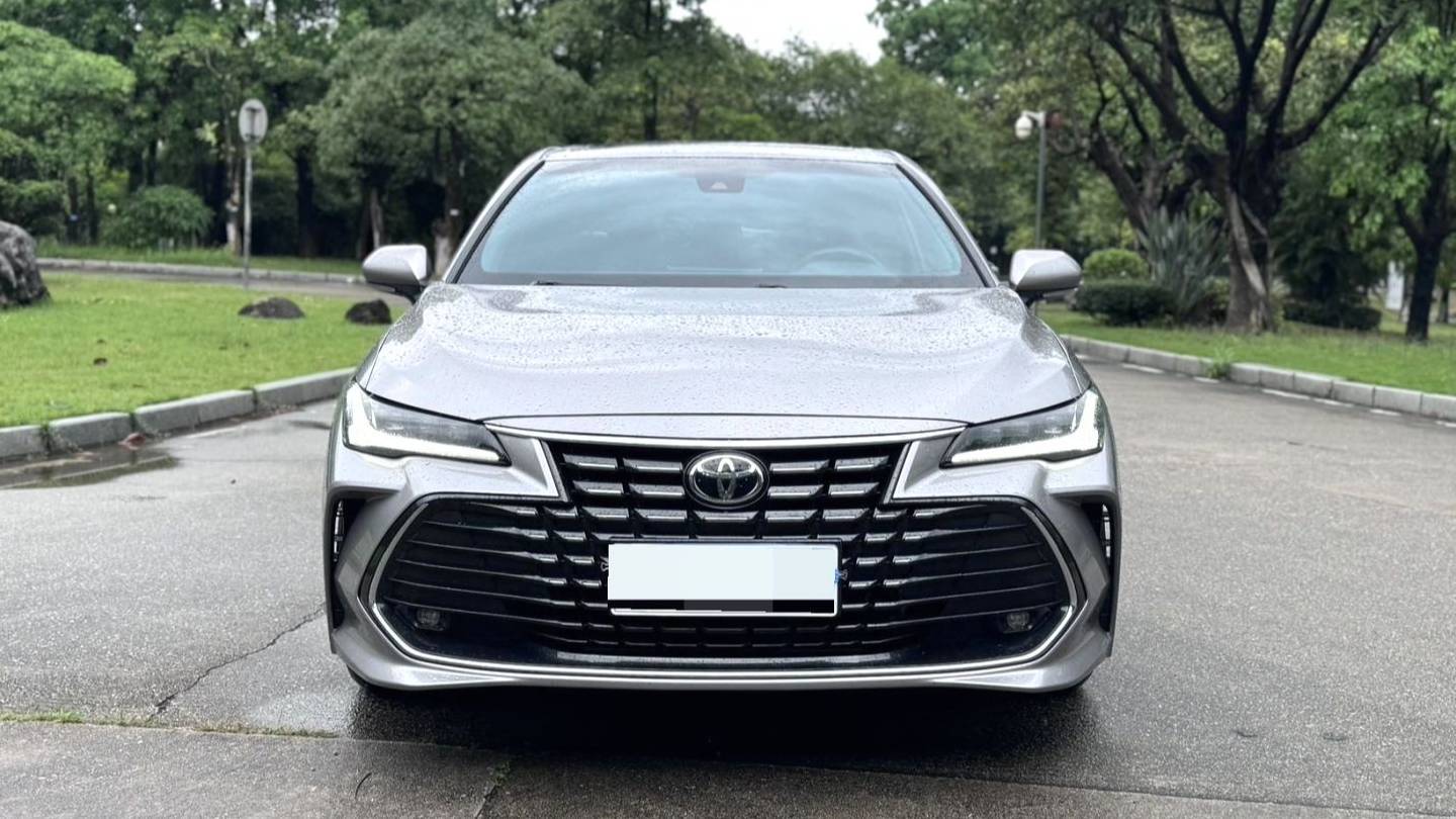 Toyota 2023 Avalon 2.0L Premium Edition
