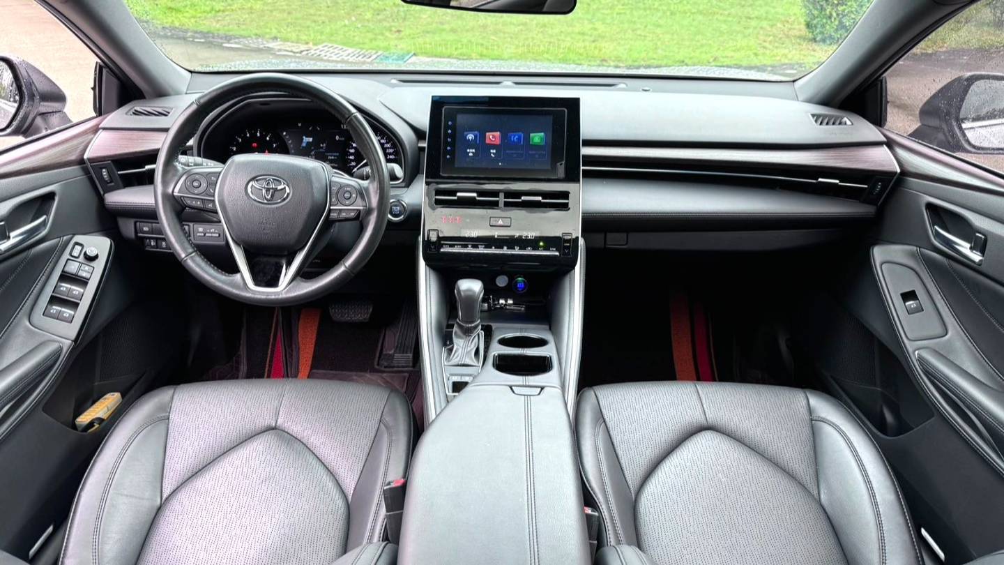 Toyota 2023 Avalon 2.0L Premium Edition