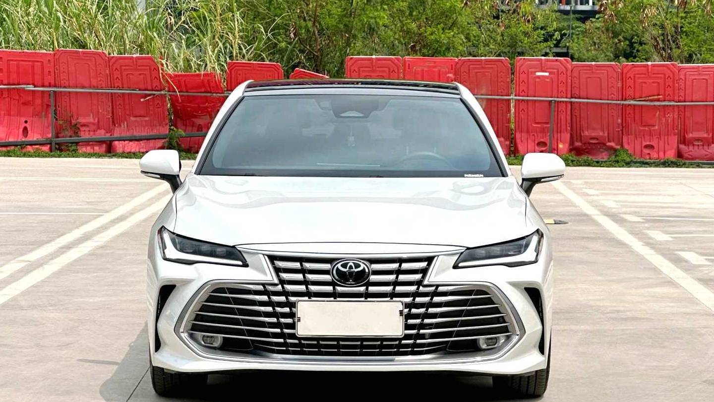 Toyota 2024 Avalon 2.0L Luxury Edition