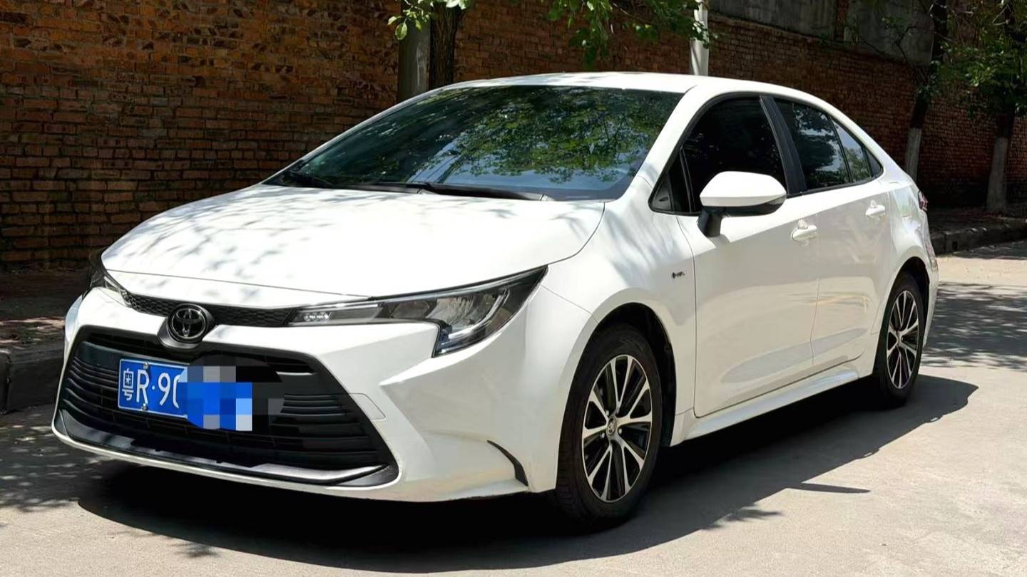 Toyota 2024 LEVIN Intelligent Hybrid Dual Engine 1.8L Luxury Edition