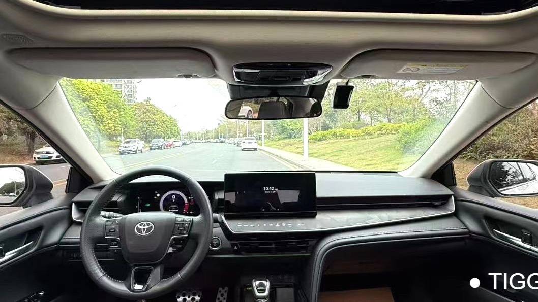 Toyota 2024 CAMRY Dual engine 2.5HXS Sport Plus Edition