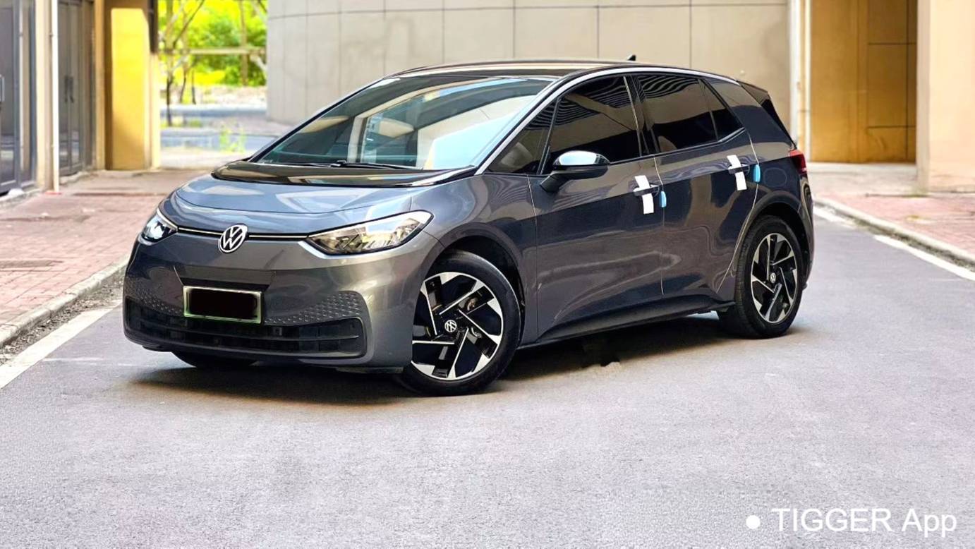 Volkswagen 2025 ID.3 Smart and outstanding oxygen version