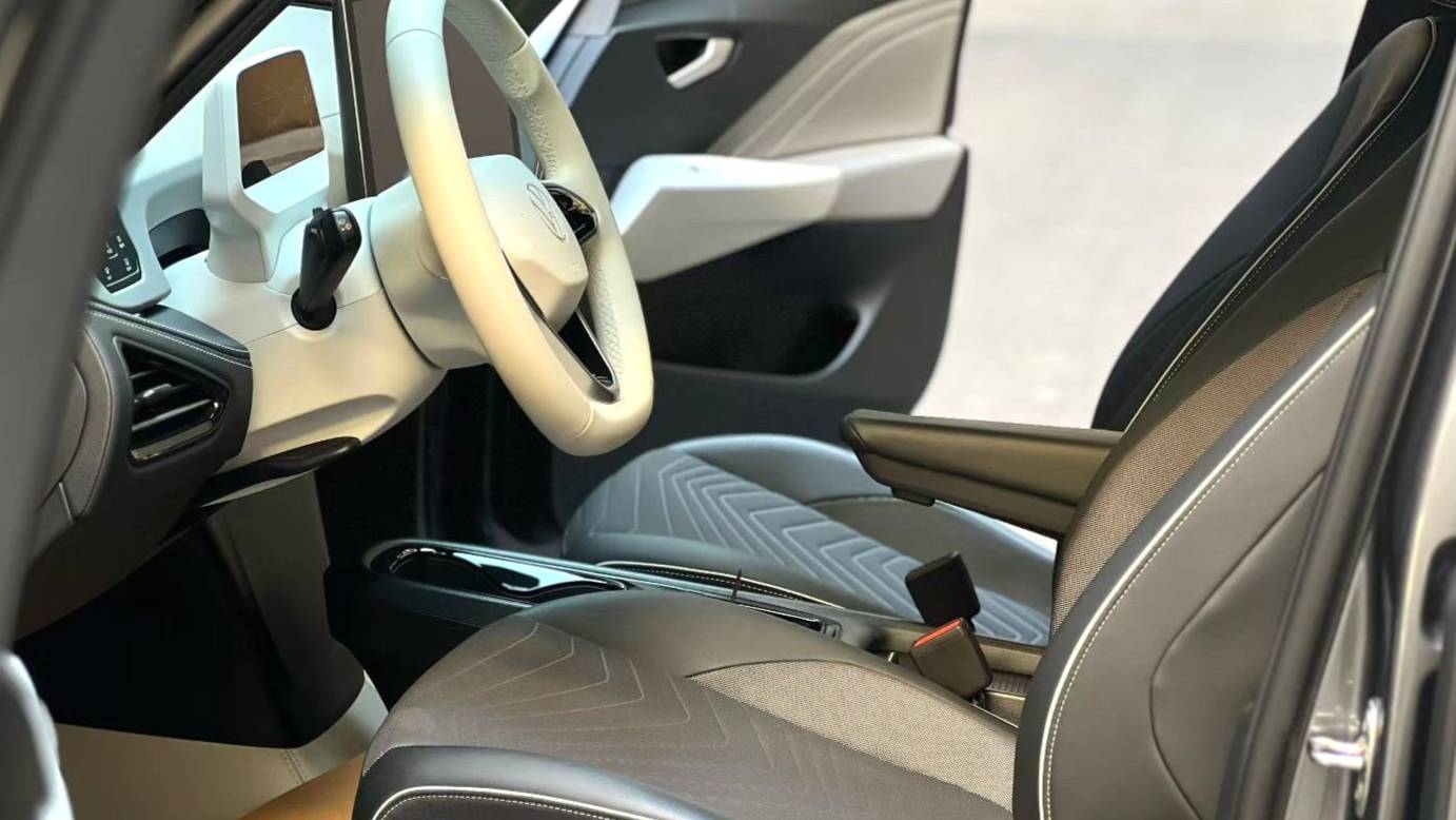 Volkswagen 2025 ID.3 Smart and outstanding oxygen version