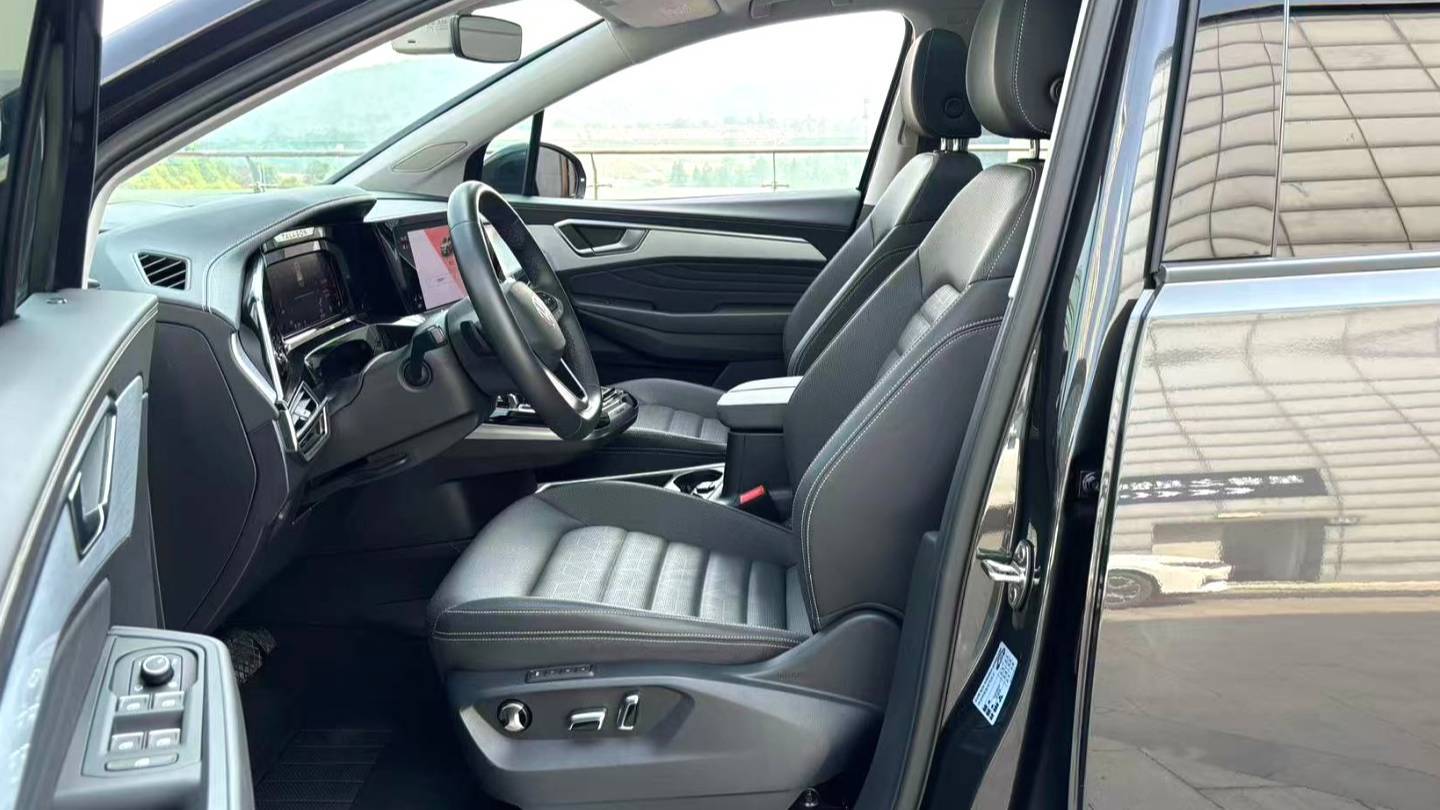 Volkswagen 2023 TALAGON Upgraded 380TSI 4WD Luxury Jiajing Edition Pro 6-seater
