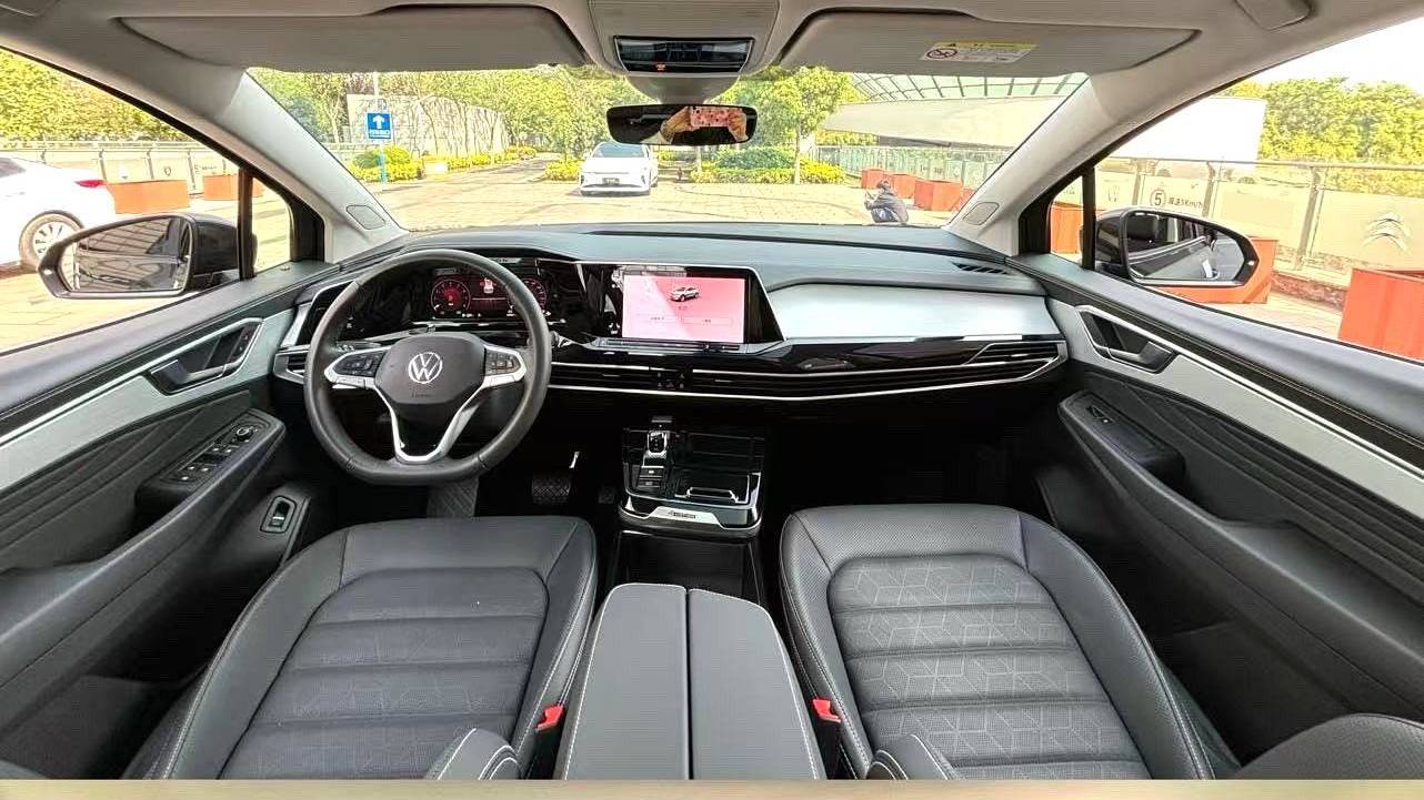Volkswagen 2023 TALAGON Upgraded 380TSI 4WD Luxury Jiajing Edition Pro 6-seater