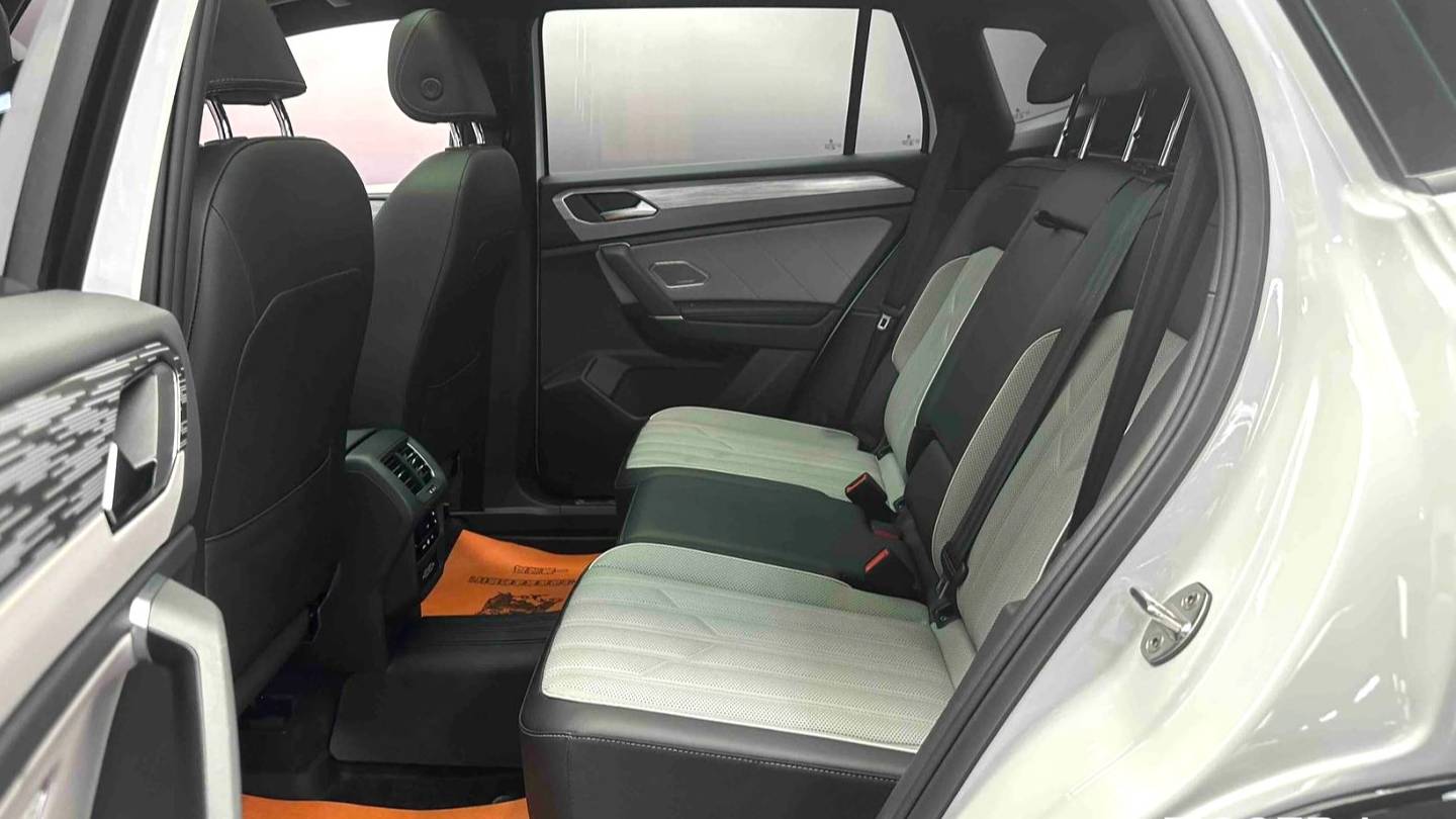 Volkswagen 2024 TAYRON 380TSI four-wheel drive R-Line Pro Smart Edition