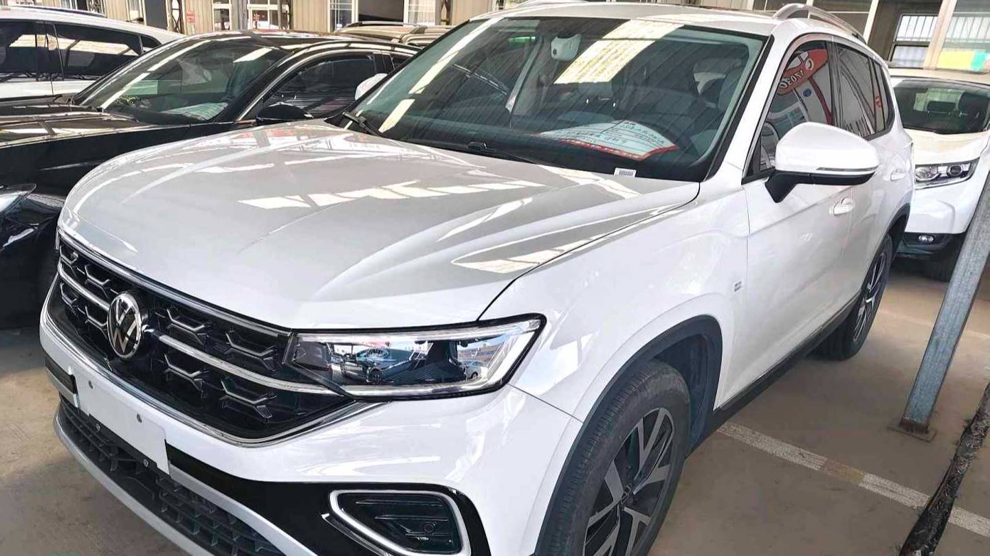 Volkswagen 2025 TAYRON Shared 300TSI